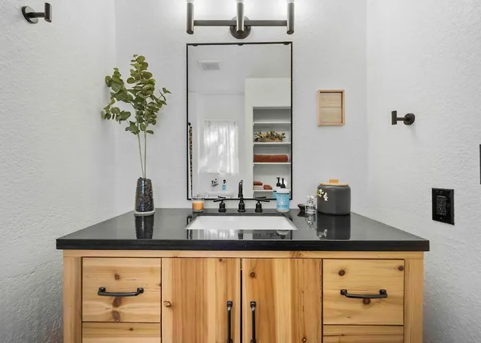 Casa vacanze Perfect 3br Minutes To Coffee Pot Trails